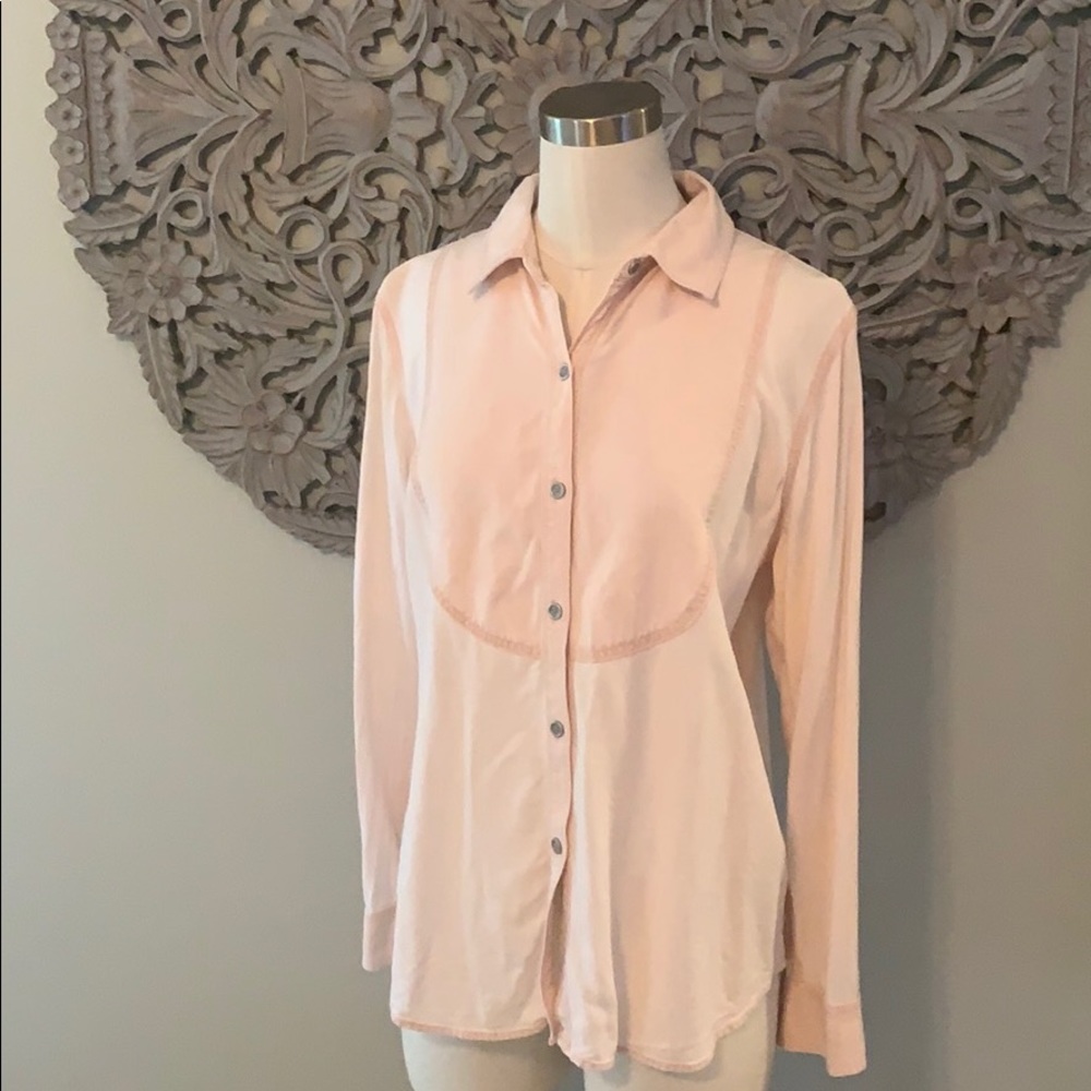 Two by Vince Camuto size medium